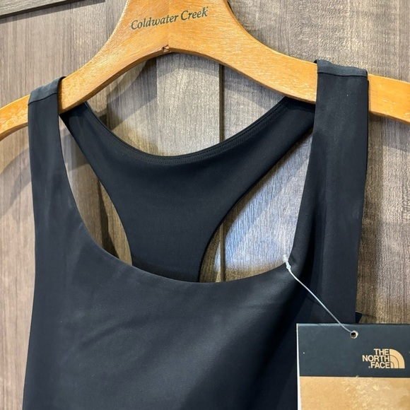 NWT The North Face XS Fitted Arque Hiking Dress with Undershorts Black - Picture 3 of 10